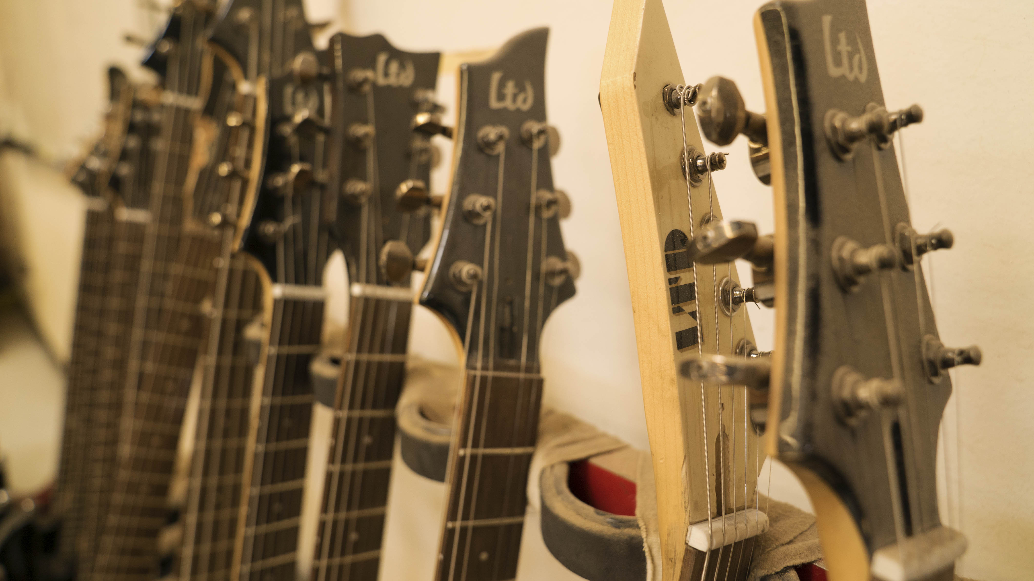 guitar necks