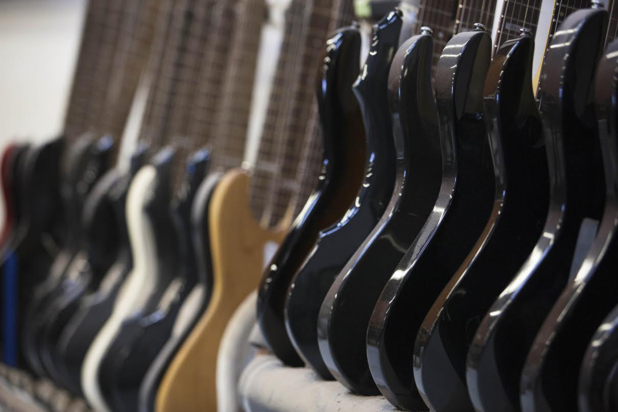 Luthier School Electric Guitars