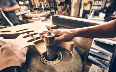 What Is A Guitar Luthier and How Can You Become One?